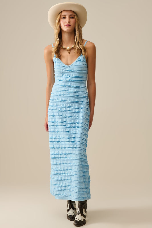 Q2 Maxivestido de volantes en azul con tirantes