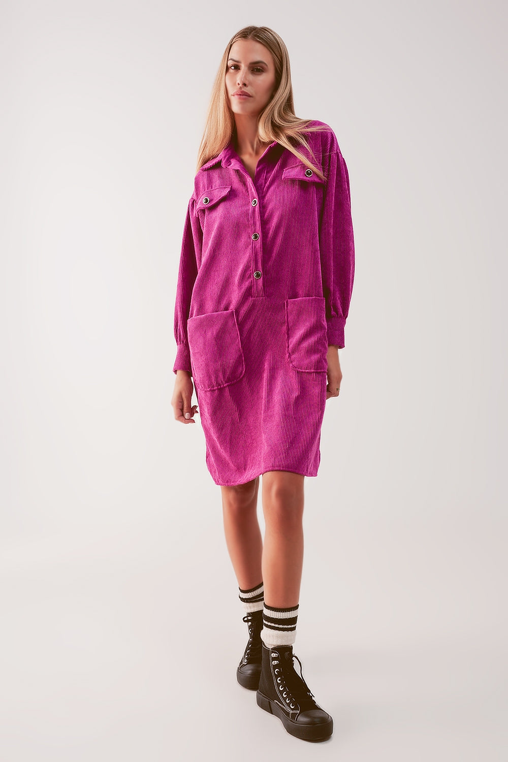 Mini vestido camisero de pana en fucsia Q2
