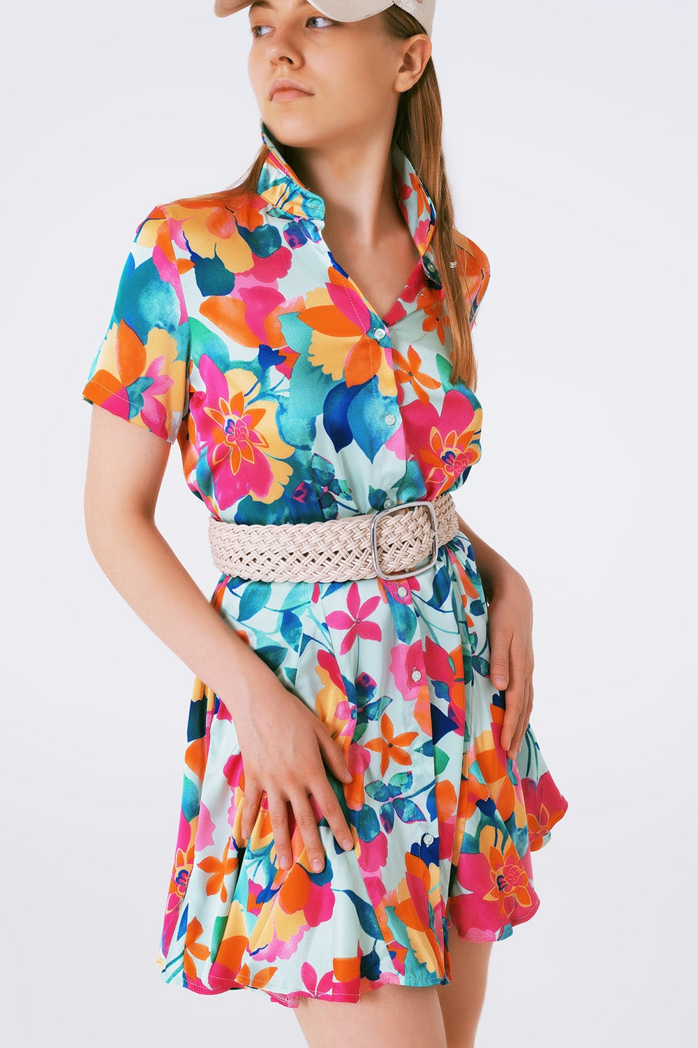 Mini vestido en saten suave estampado flores Q2