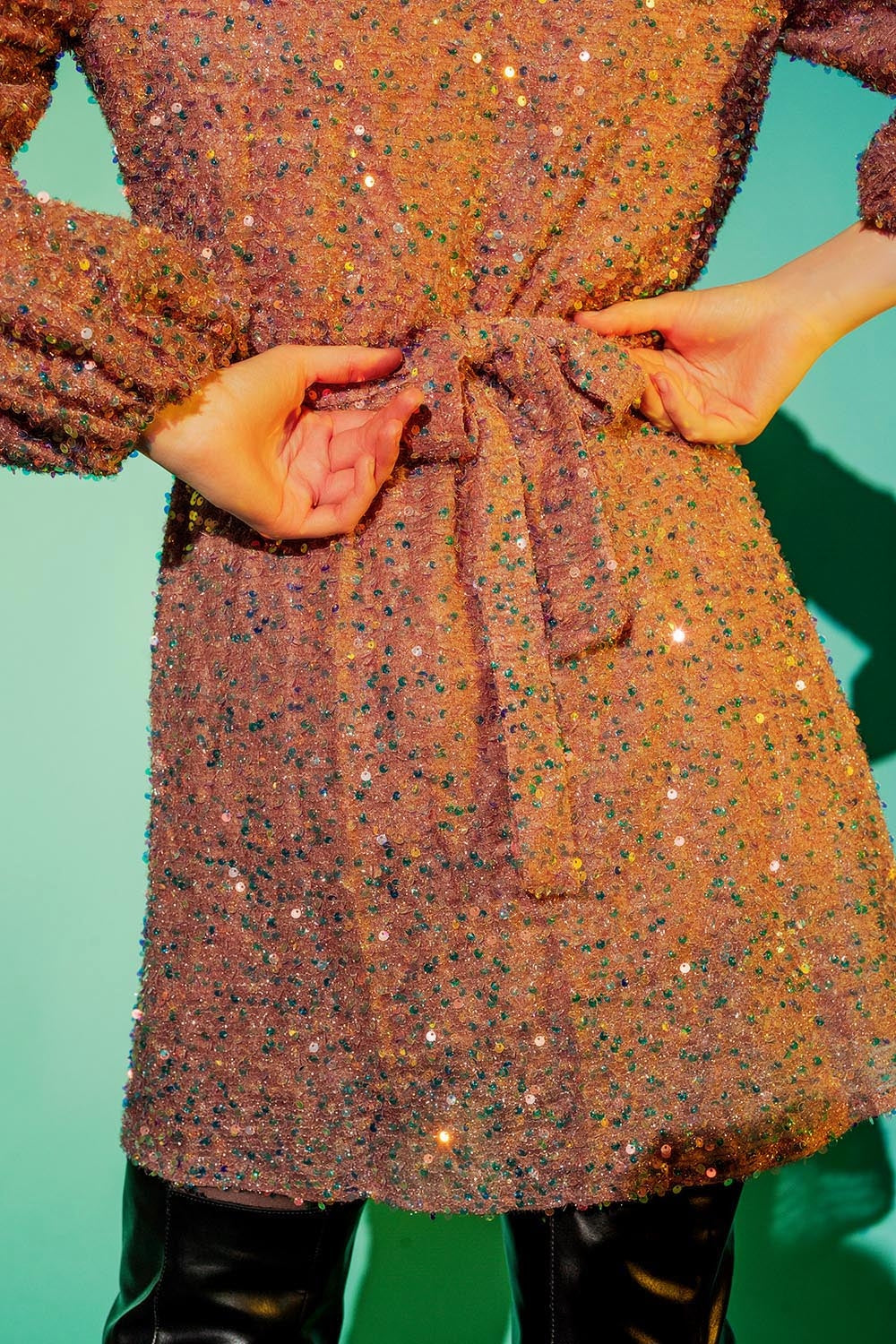 Minivestido de lentejuelas en rosa Q2