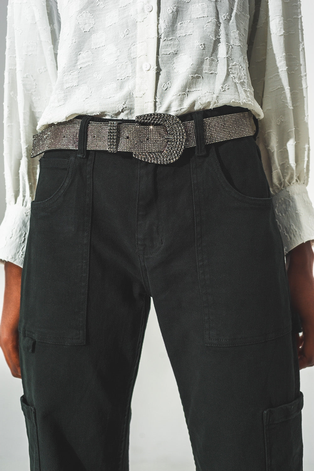 Pantalón Cargo Recto en Negro Q2