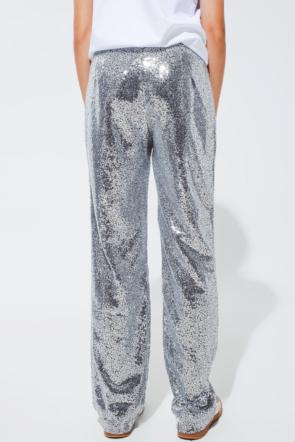 Pantalón de lentejuelas plateadas Q2