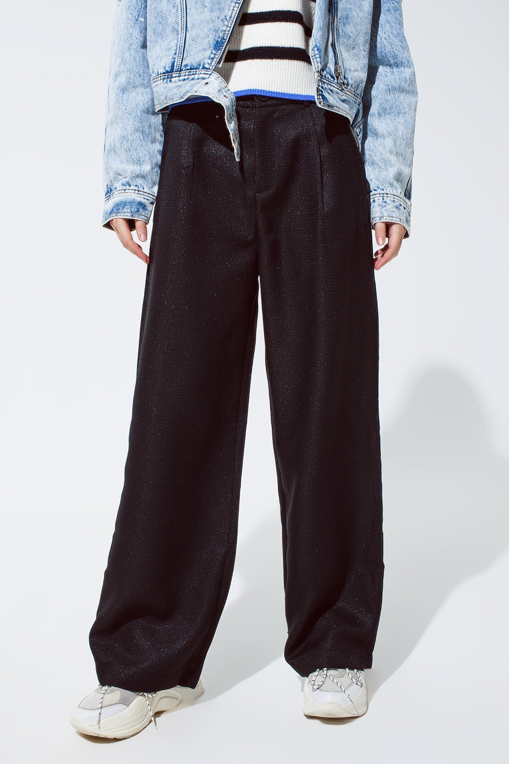 Pantalón extragrande en negro Q2