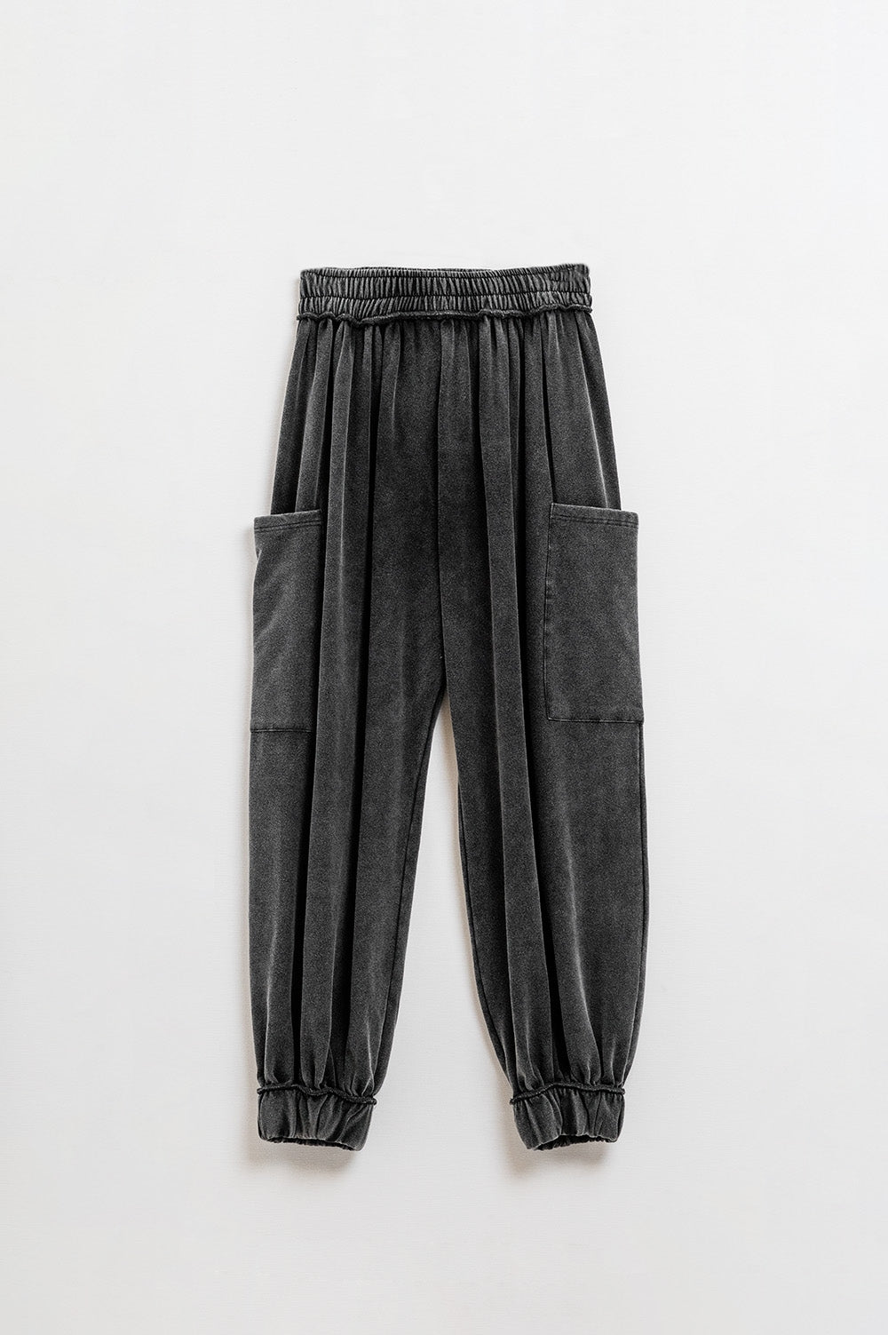 Q2 Pantalón jogger gris con cintura elástica y bolsillo lateral