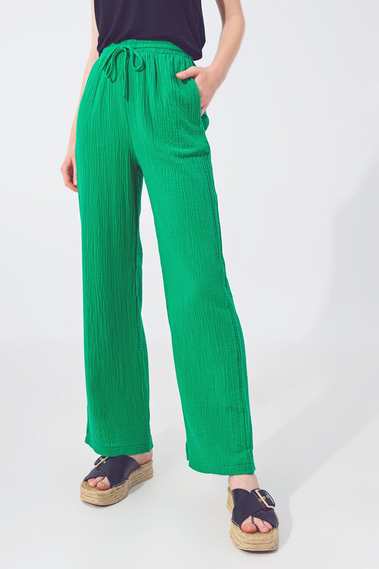 Q2 Pantalón Texturizado de Corte Holgado en Verde