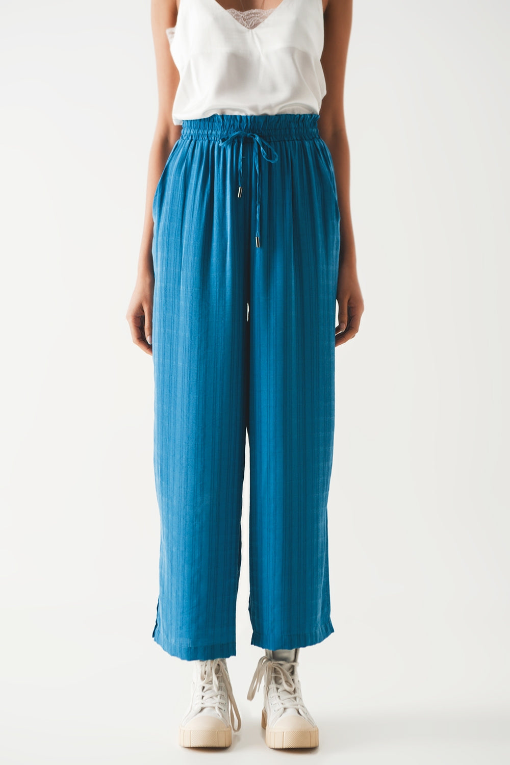 Pantalones anchos cintura elastica en azul Q2