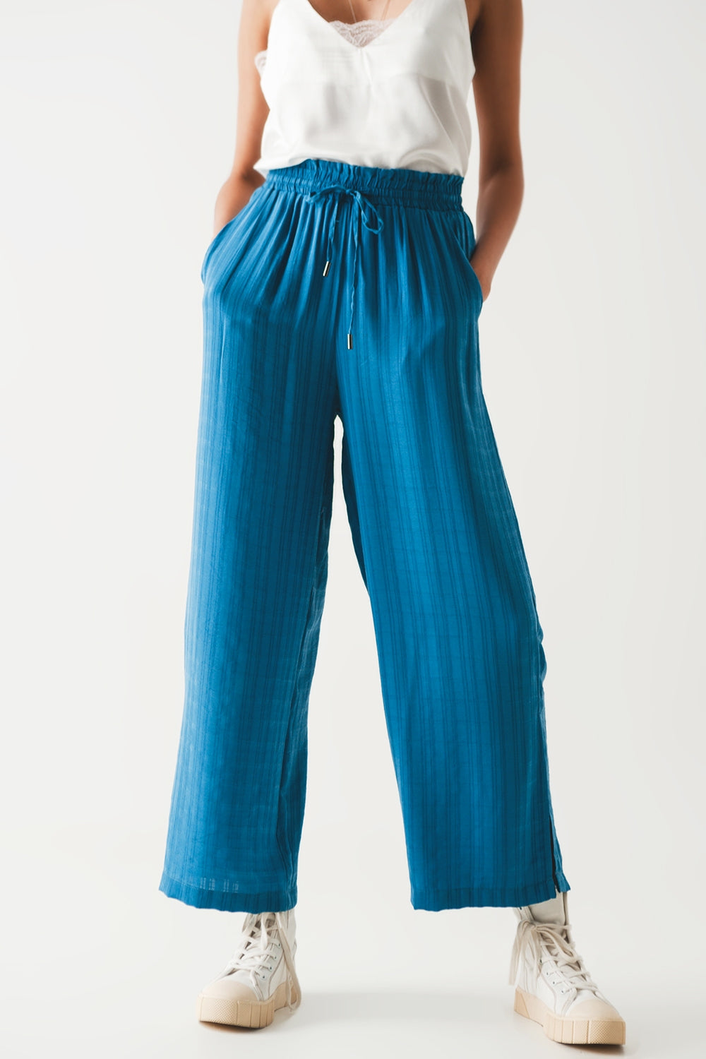 Q2 Pantalones anchos cintura elastica en azul
