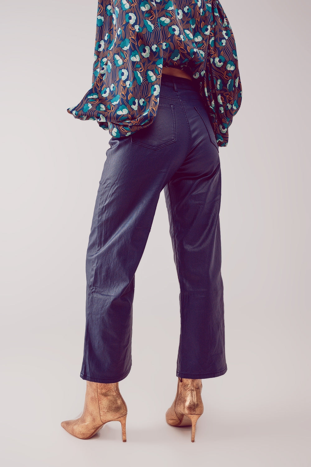 Pantalones azules  de pernera ancha de cuero sintético Q2