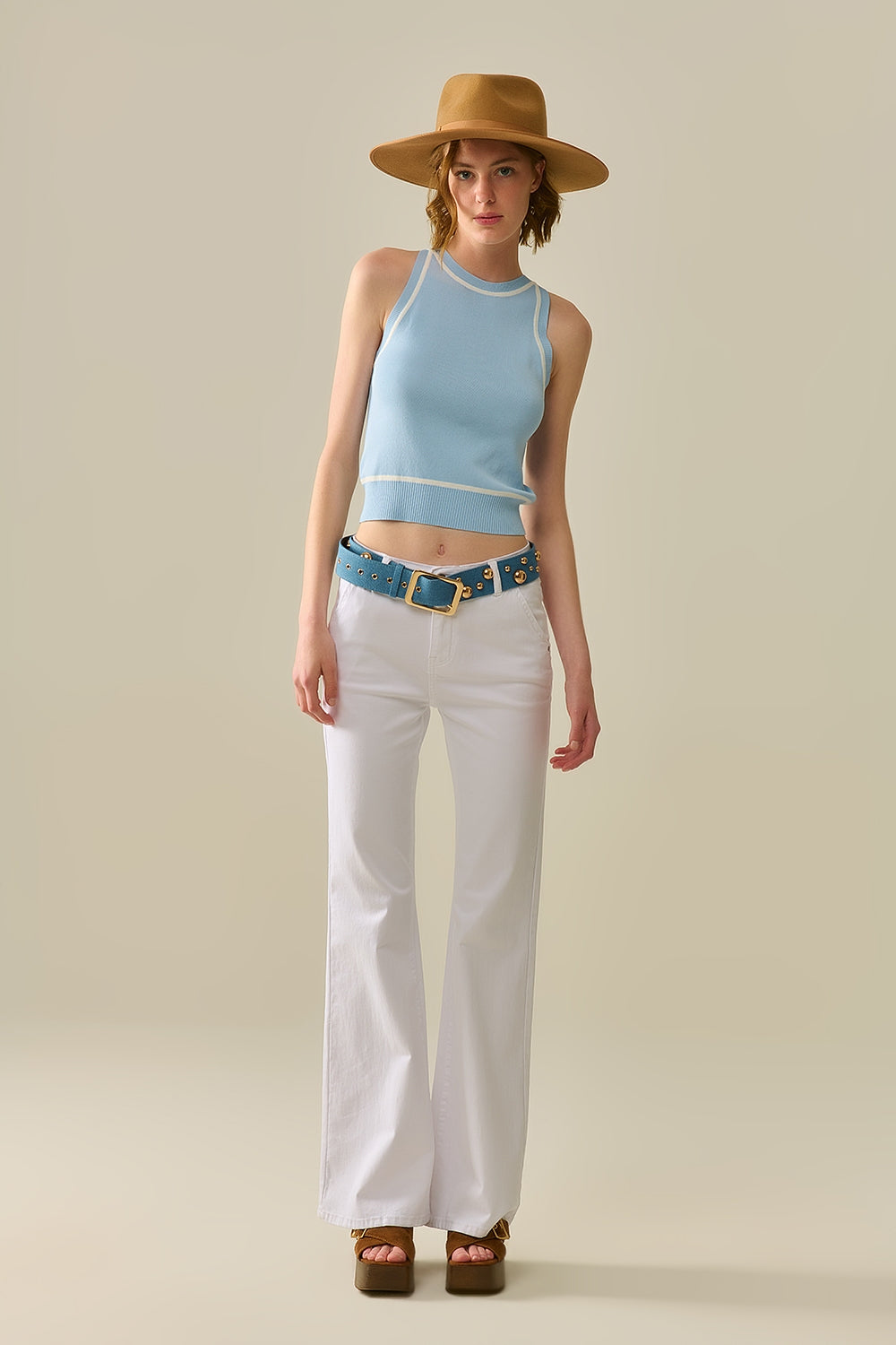 Pantalones Blancos Acampanados Cómodos y Elásticos Q2