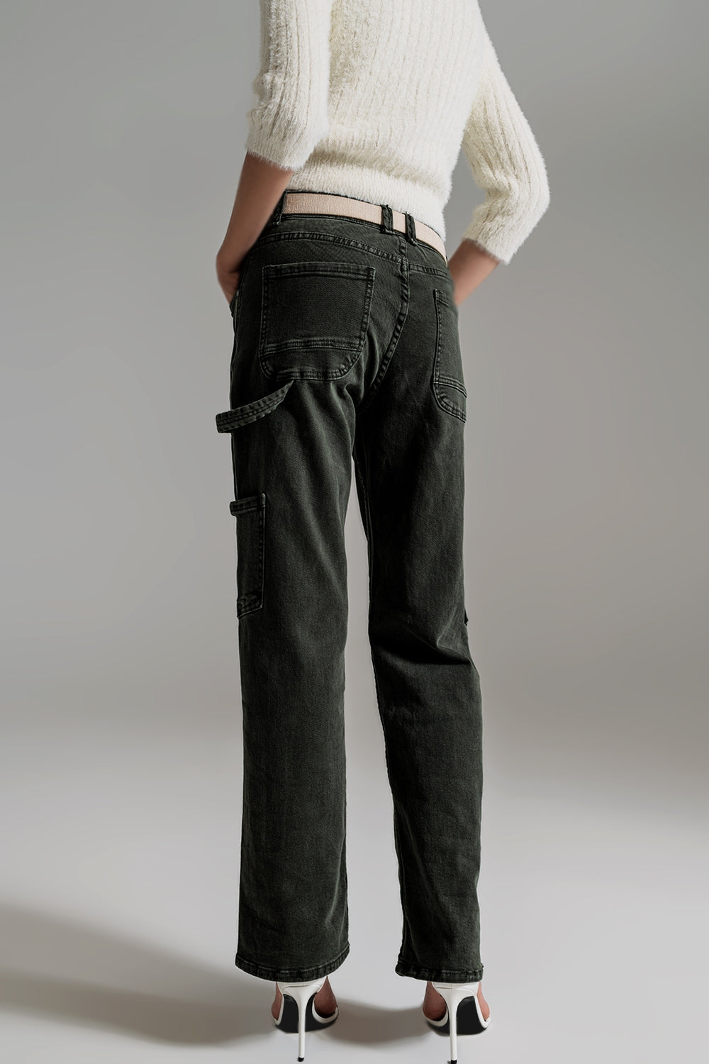 Pantalones cargo de pierna recta en verde oscuro Q2