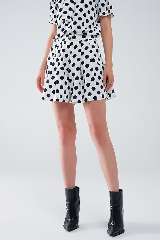 Q2 Pantalones cortos de lunares con bolsillos