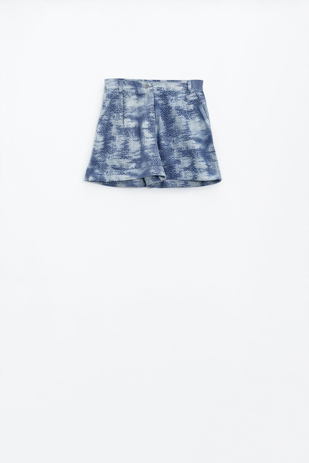 Pantalones cortos en azul teñido con bolsillos delanteros y traseros Q2