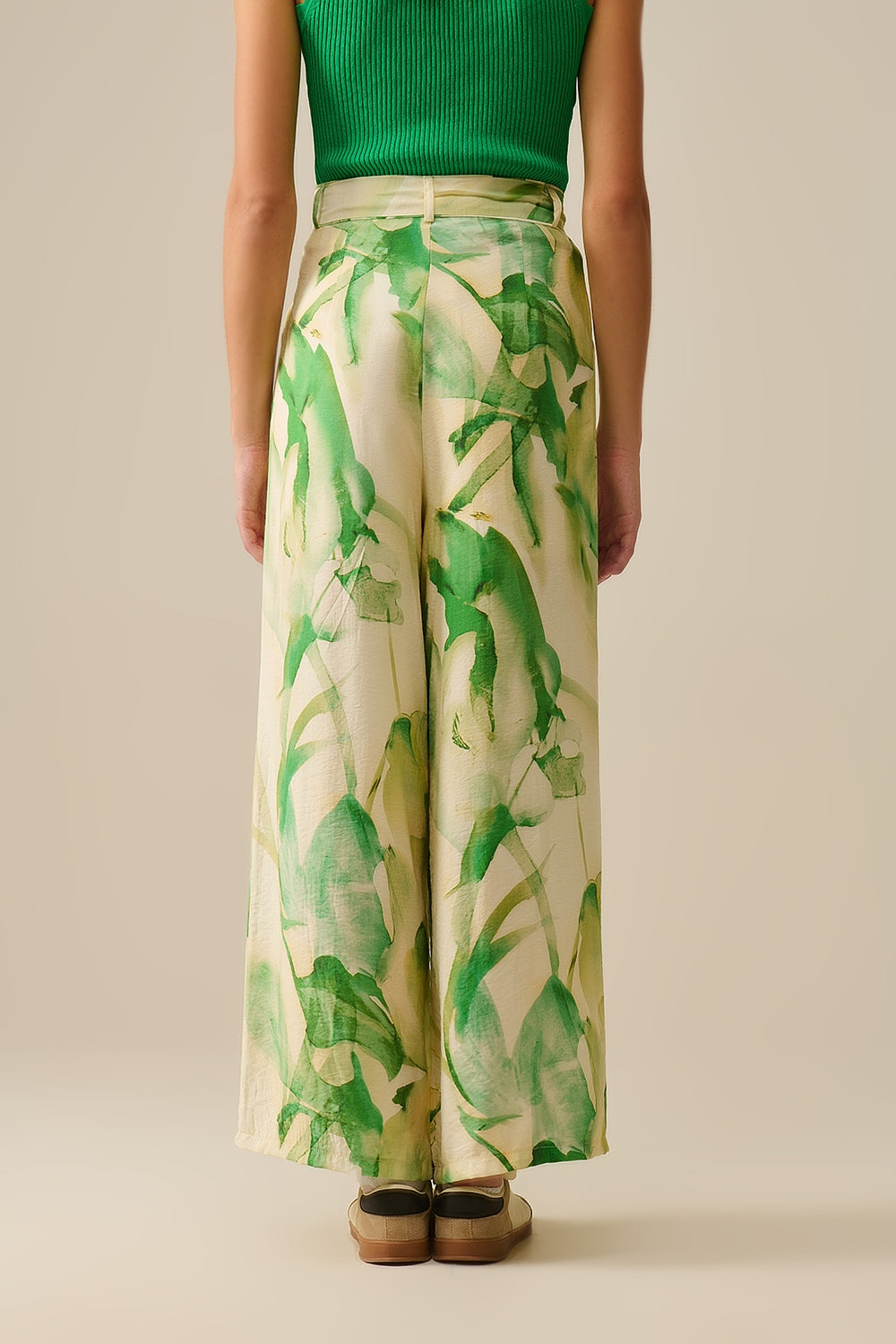 Pantalones de pata ancha con estampado de acuarela verde Q2