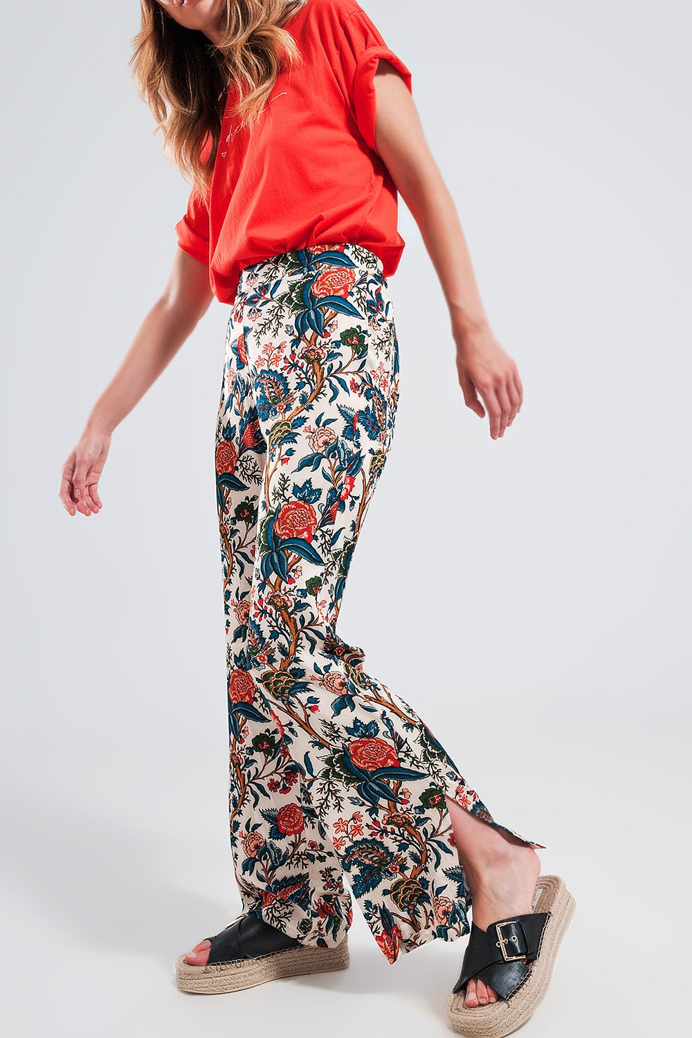 Pantalones de pernera ancha con estampado de cachemir beige Q2