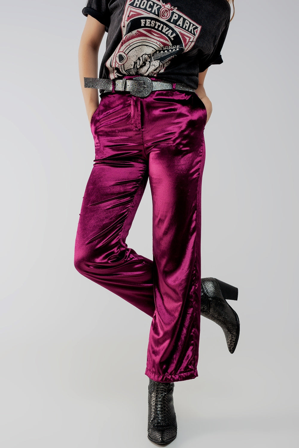 Q2 Pantalones de pernera recta en terciopelo morado