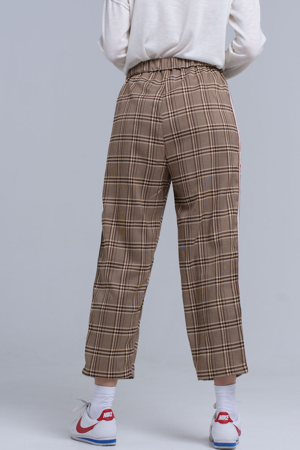Pantalones de tartán marrón Q2