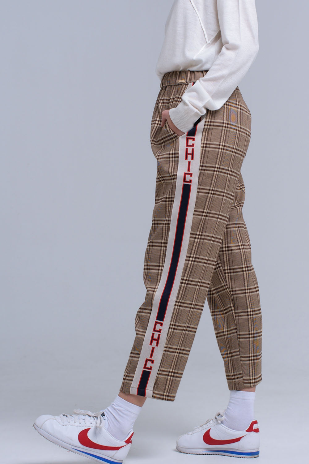 Pantalones de tartán marrón Q2