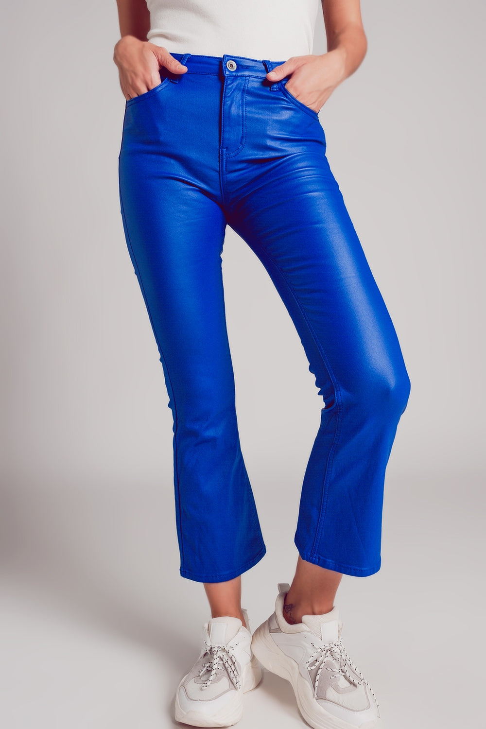 Q2 Pantalones elásticos de piel sintética en azul