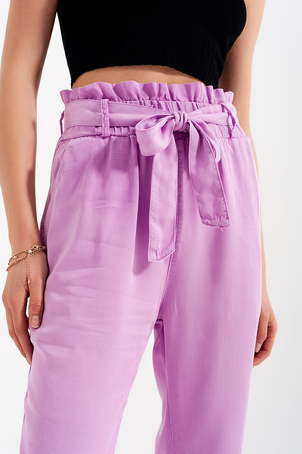 Pantalones finos con lazada en la cintura en morado Q2