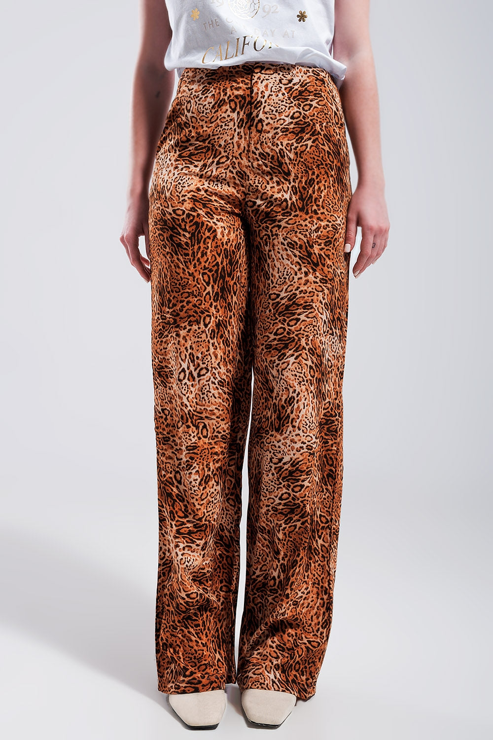 Q2 Pantalones marrones de pernera ancha  con estampado de leopardo de tejido ligero