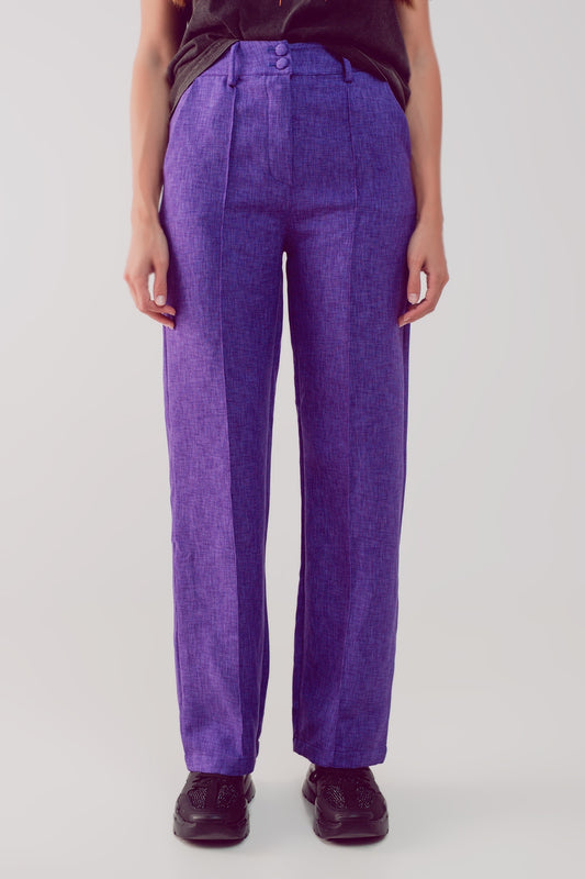Q2 Pantalones morados de corte sartorial y pernera recta