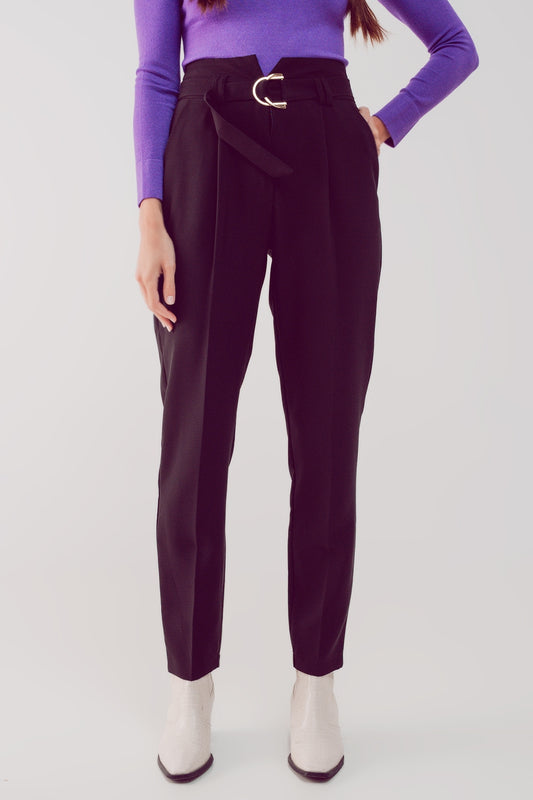 Q2 Pantalones pitillo negros con cintura estilo paperbag