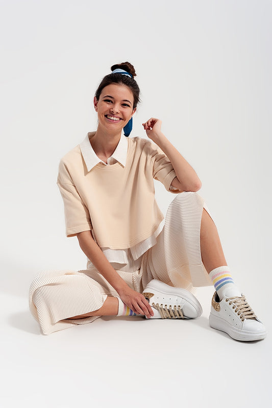 Q2 Pantalones plisados estilo culottes en color crema