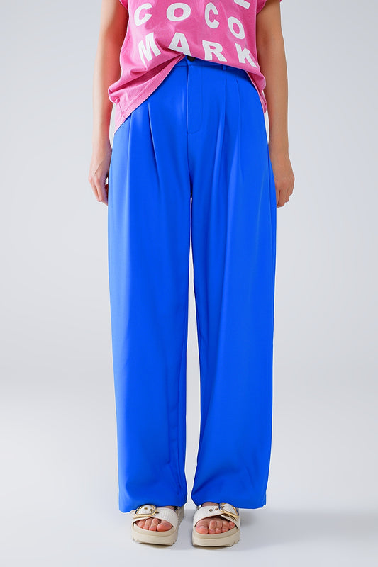 Q2 Pantalones rectos con bolsillos laterales y pinzas en azul