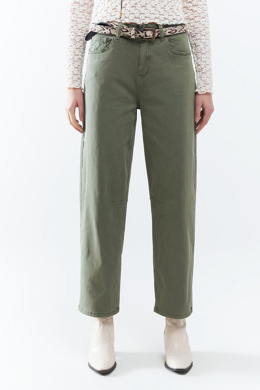 Q2 Pantalones rectos hasta el tobillo en caqui con detalle de costura en la rodilla
