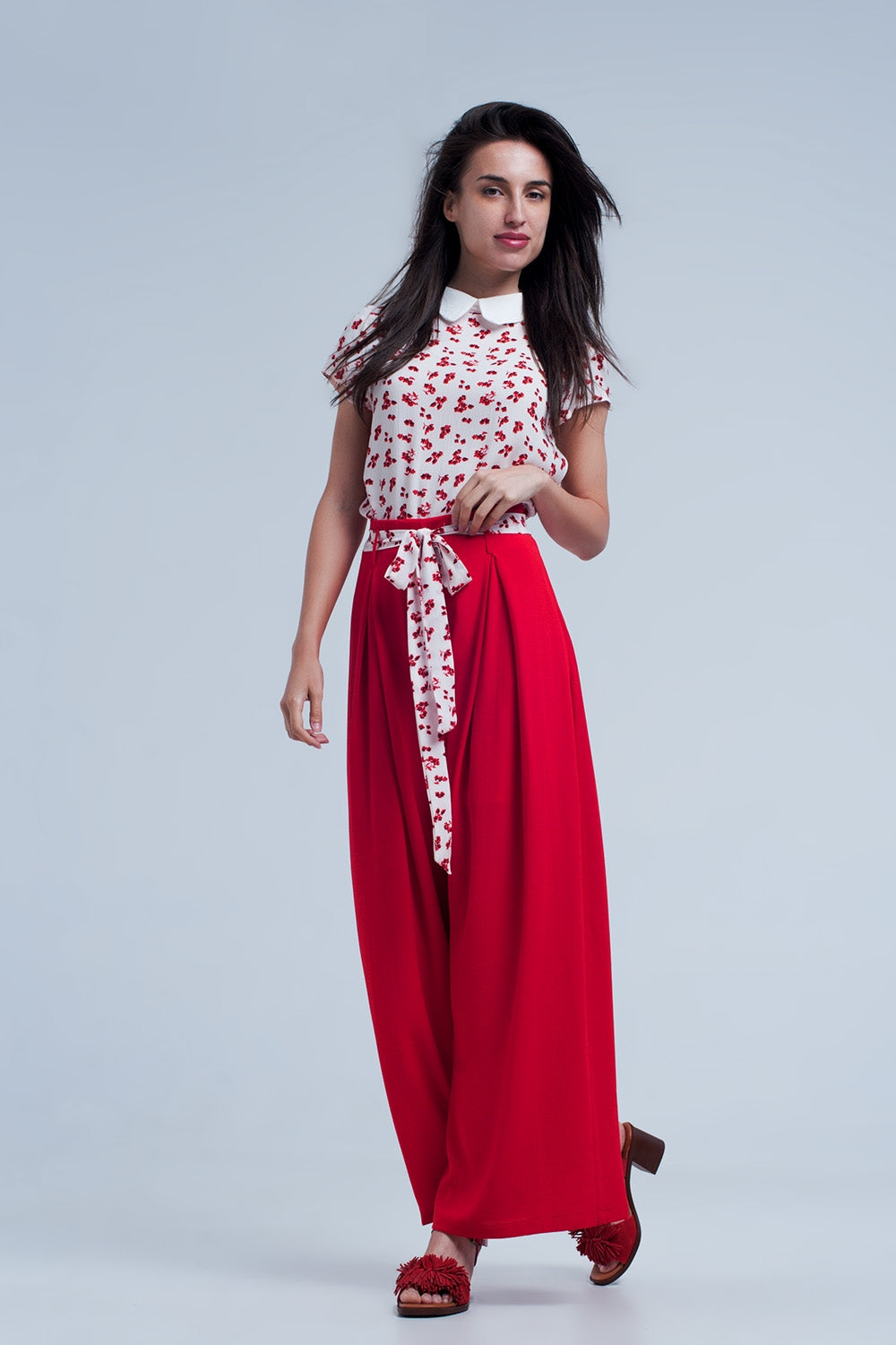 Pantalones rojos plisados de pernera ancha con lazada en la cintura Q2