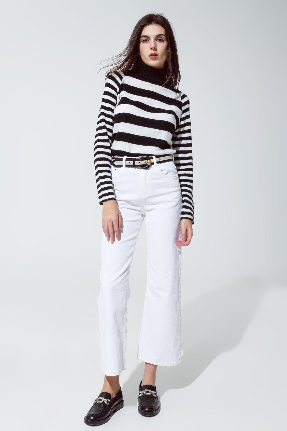 Pantalones tobilleros de pana en blanco Q2
