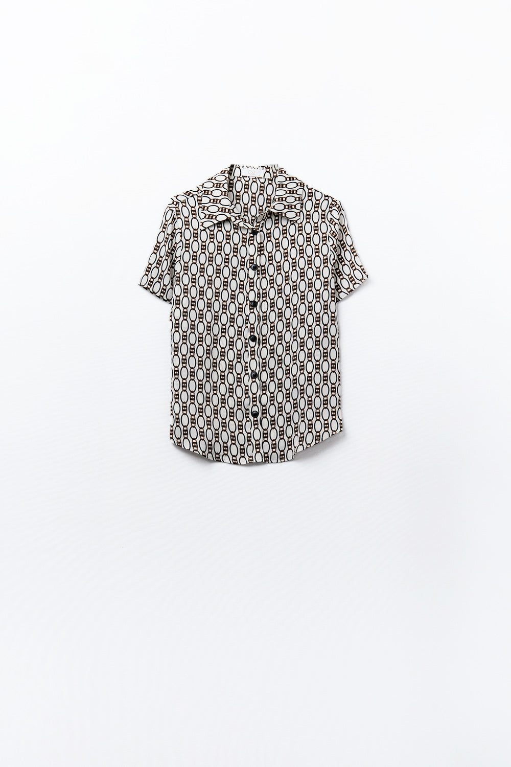 Polo beige de manga corta con estampado de cadenas Q2