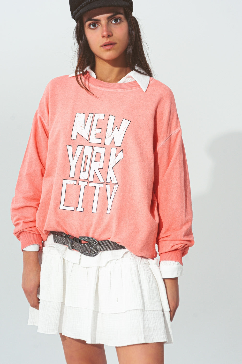 Sudadera con texto de New York City en Coral Q2