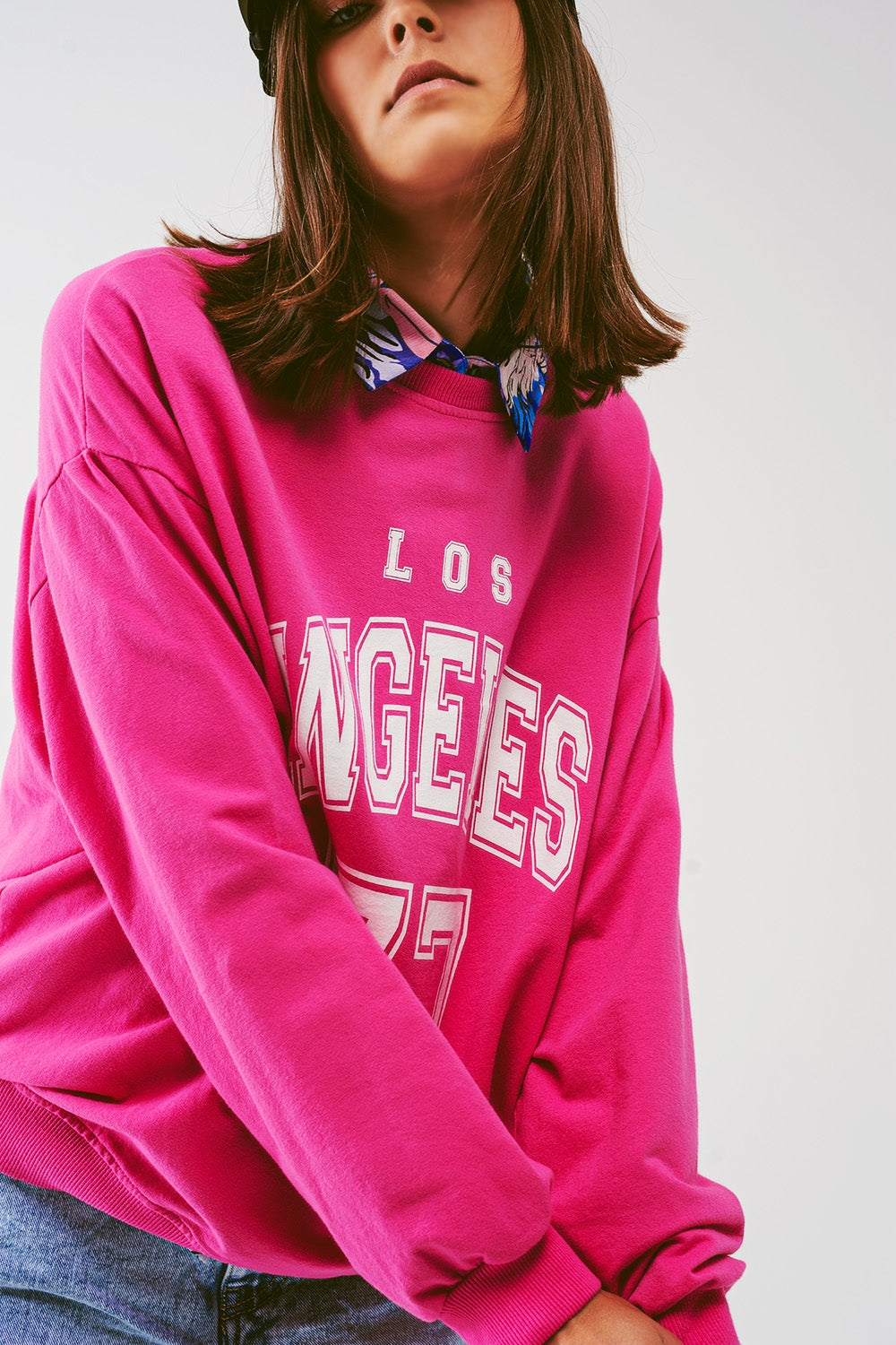 Sudadera con texto Los Angeles 77 en rosa Q2