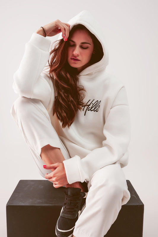 Q2 Sudadera crema con capucha estilo boyfriend