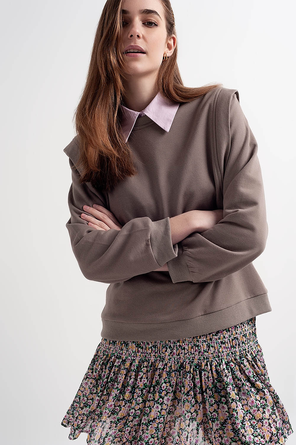 Q2 Sudadera estilo boyfriend con detalles llamativos en los hombros en color gris