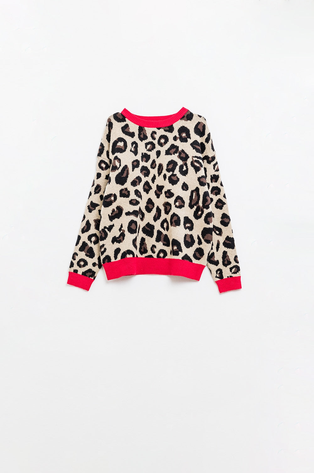 Suéter de leopardo con detalle rojo en el cuello y las mangas Q2
