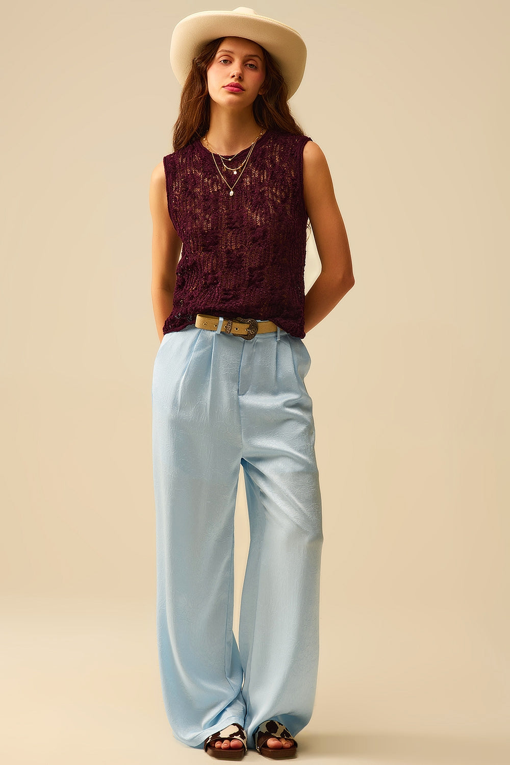 Suéter sin mangas de ganchillo burdeos púrpura Q2