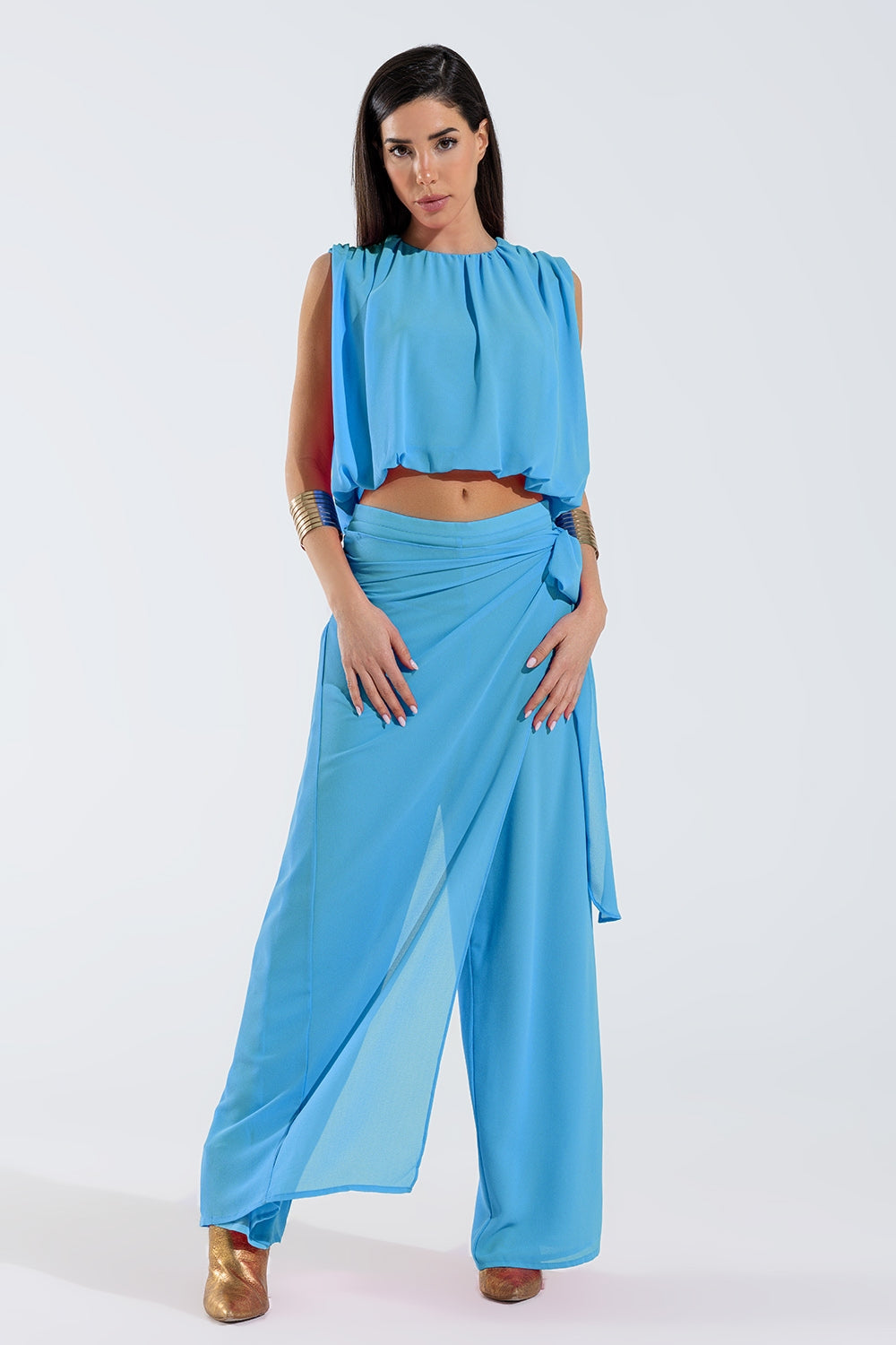 Top azul con diseño fruncido Q2