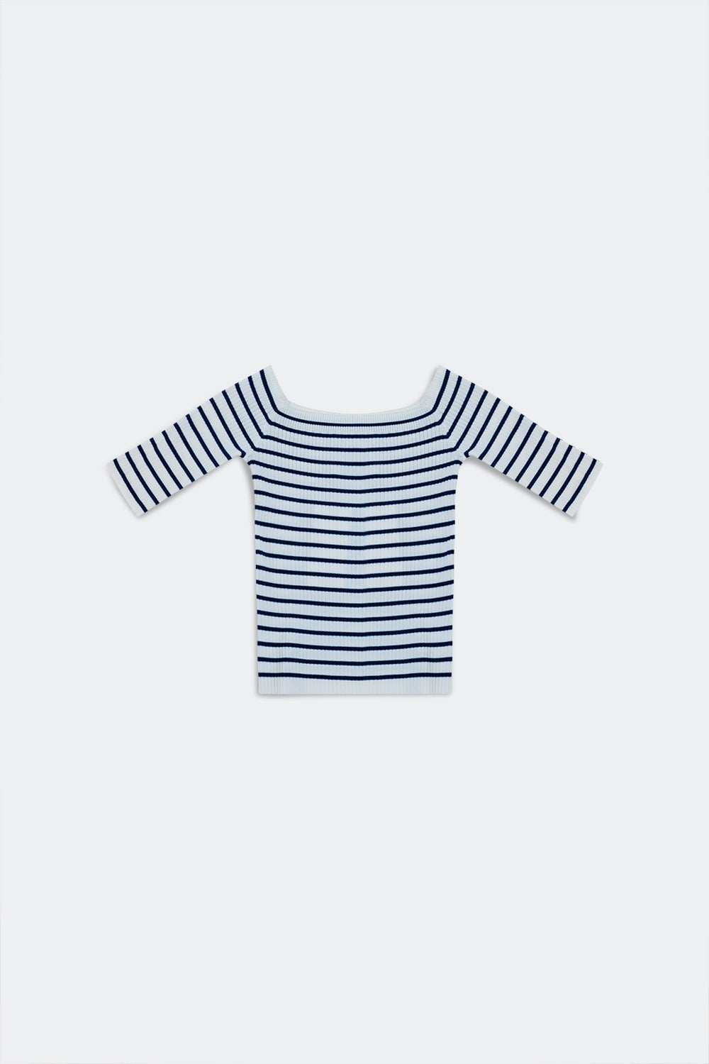 Top azul marino a rayas con escote Bardot Q2