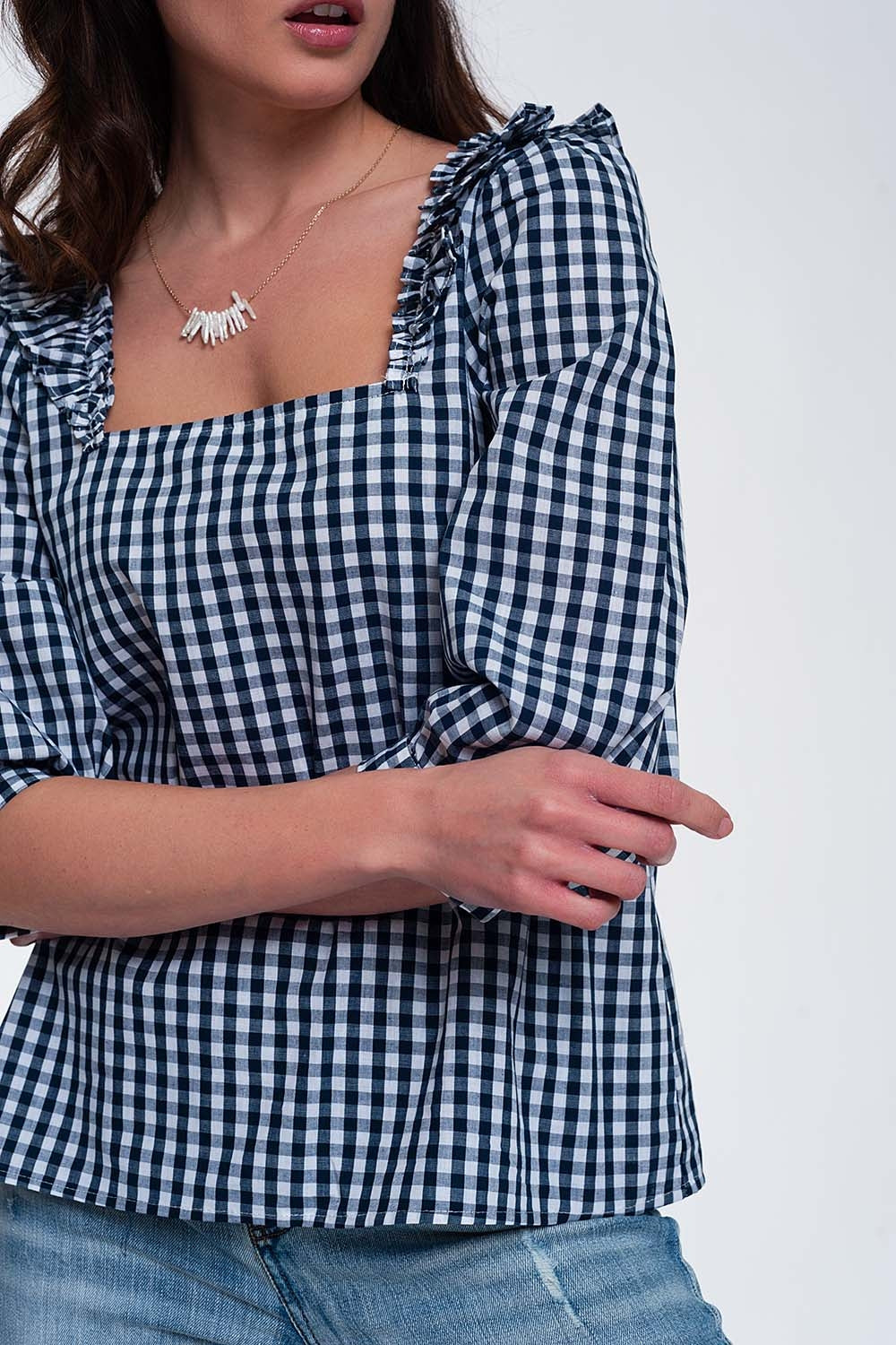 Top con cuello cuadrado y cuadros Vichy en azul marino Q2