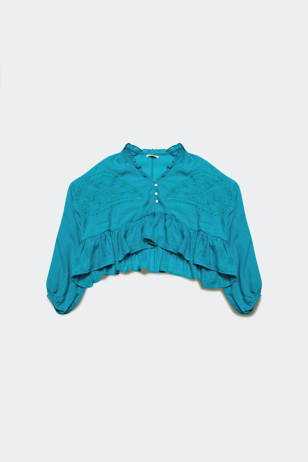 Top corto azul fruncido con bordado inglés Q2