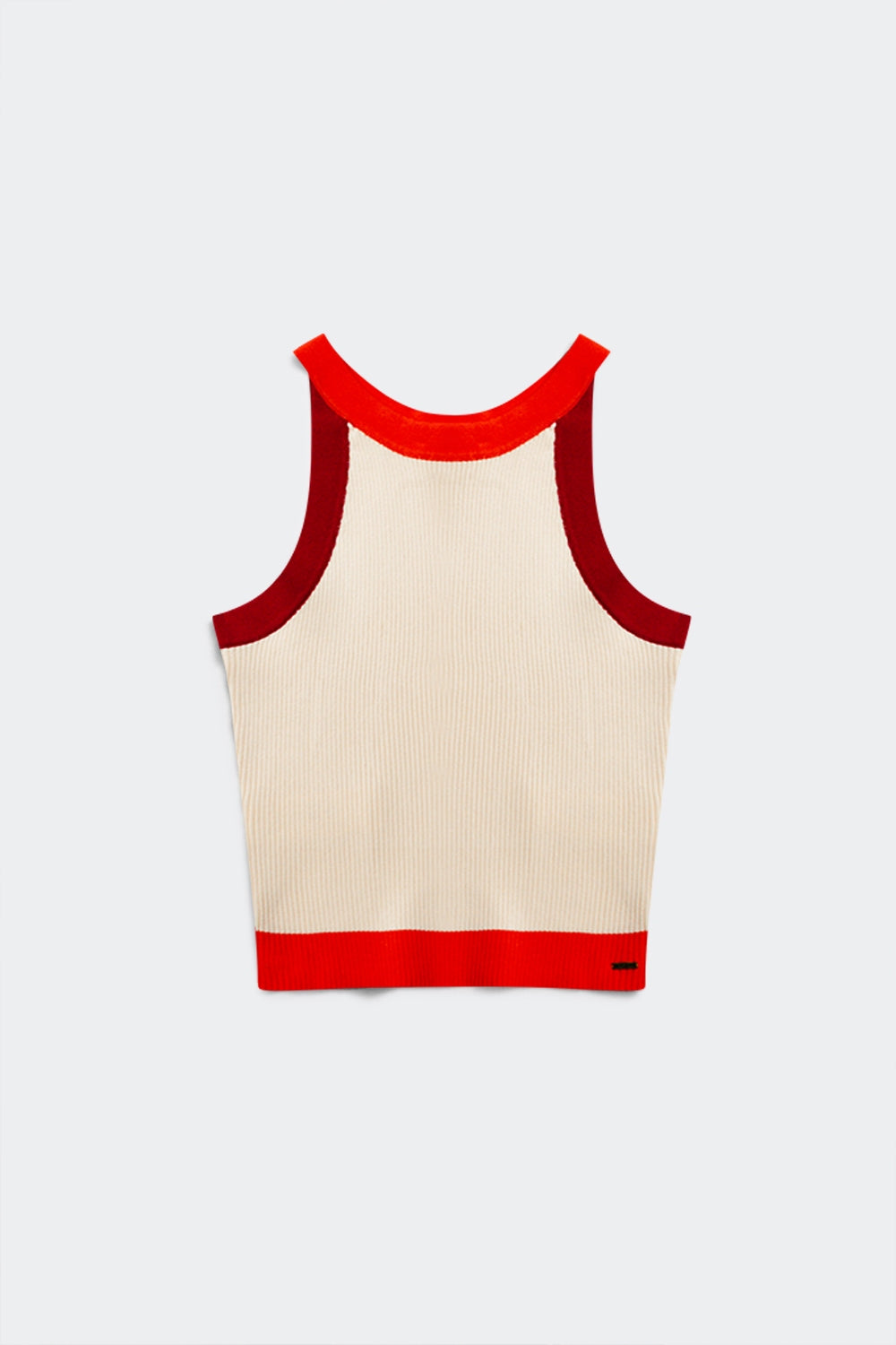 Top corto rojo sin mangas de canalé Q2