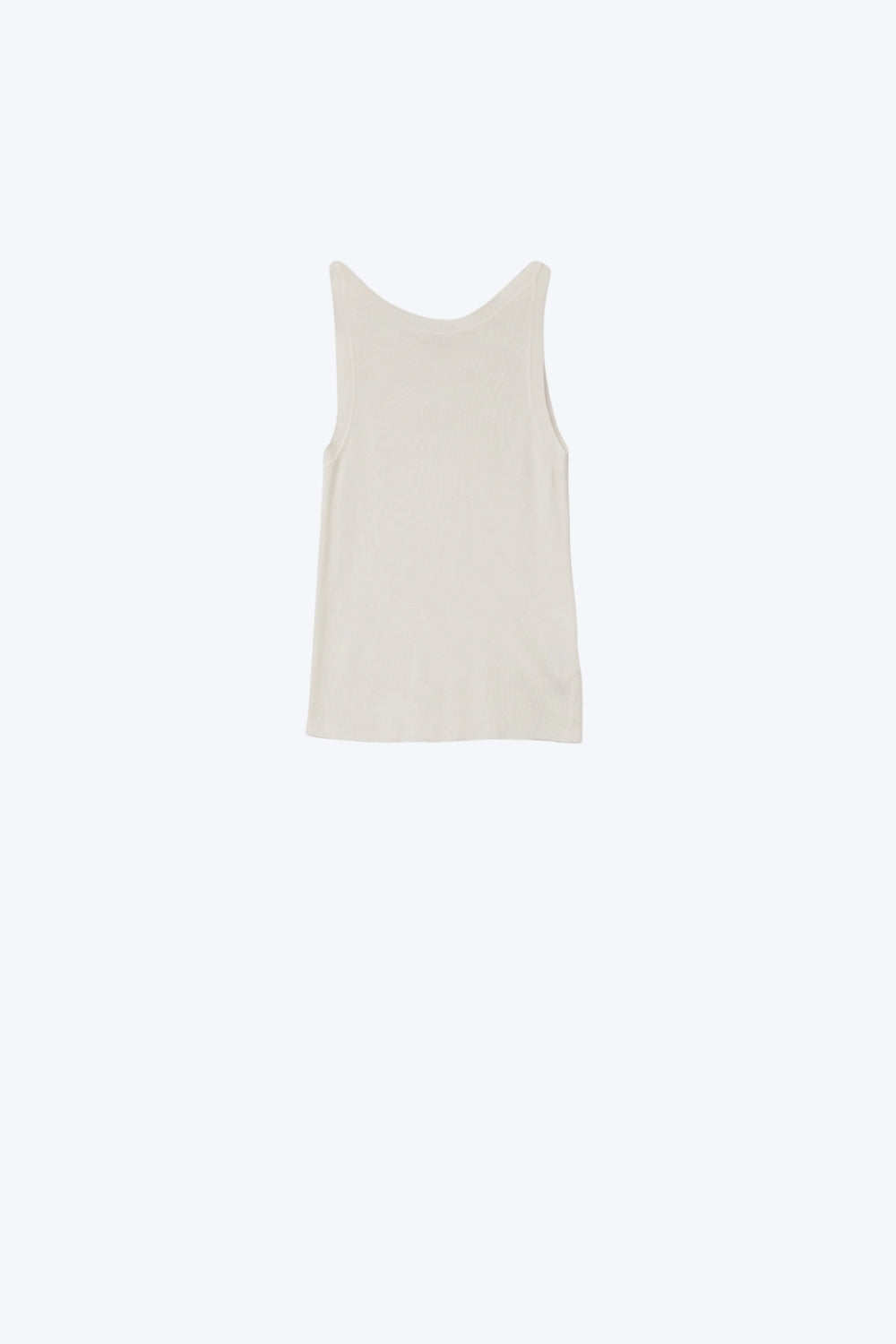 Q2 Top de canalé con cuello barco en blanco