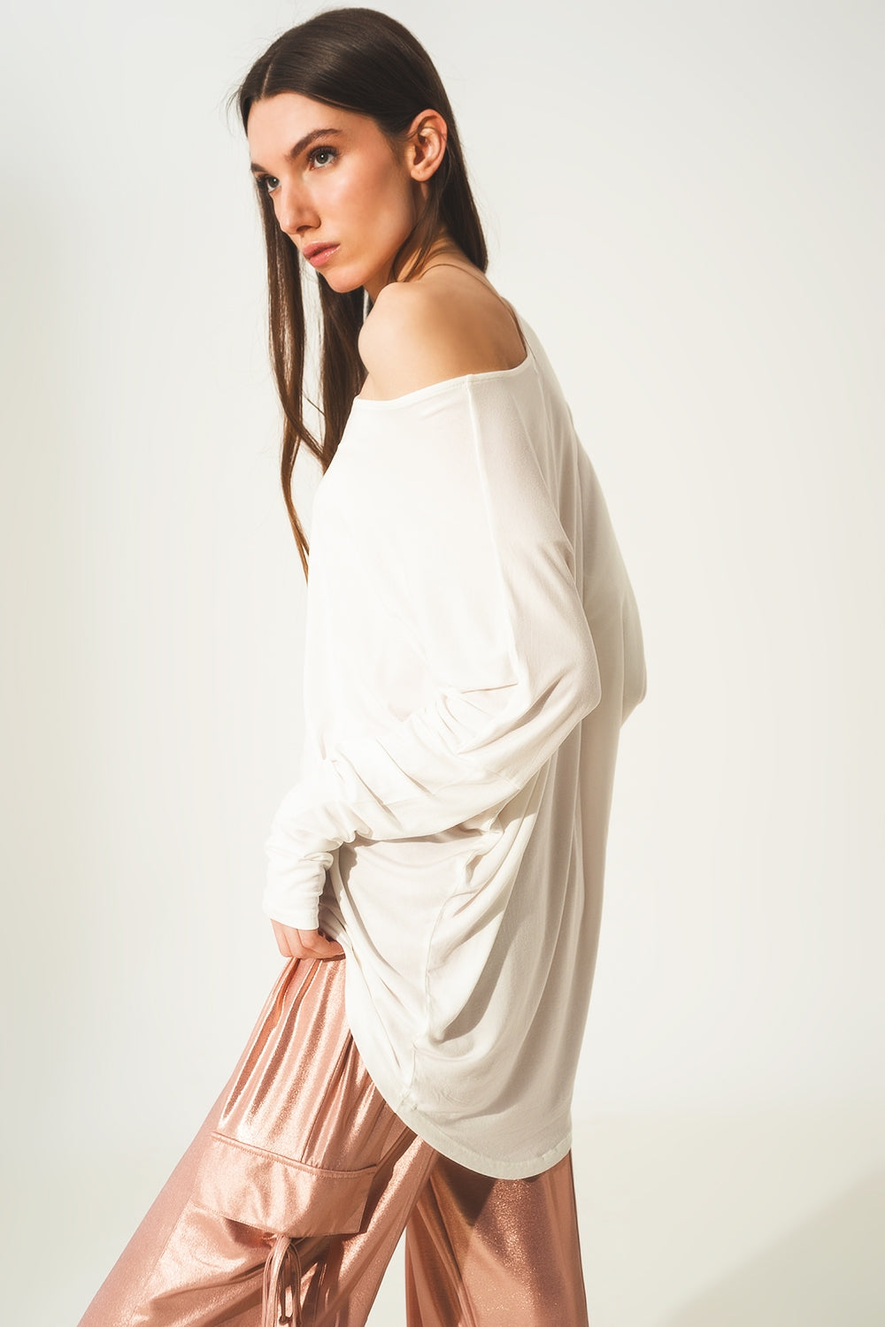 Top de manga larga en modal crema Q2