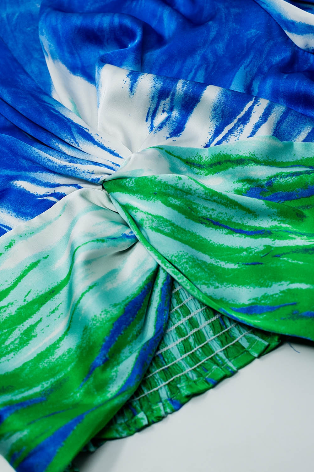 Top de manga larga Tie-Dye cruzado por delante Q2