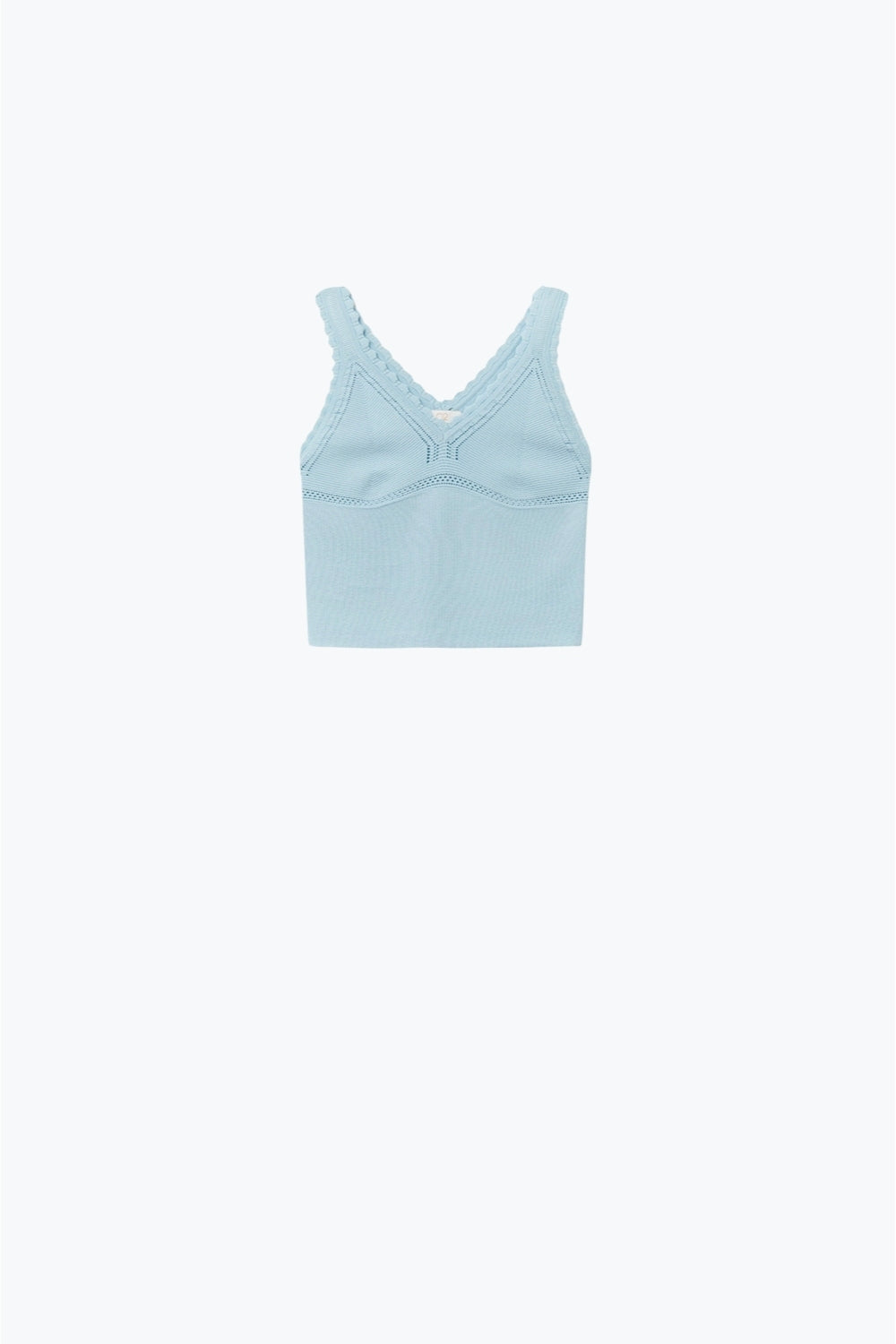 Q2 Top de punto acanalado azul bebé con cuello de pico festoneado