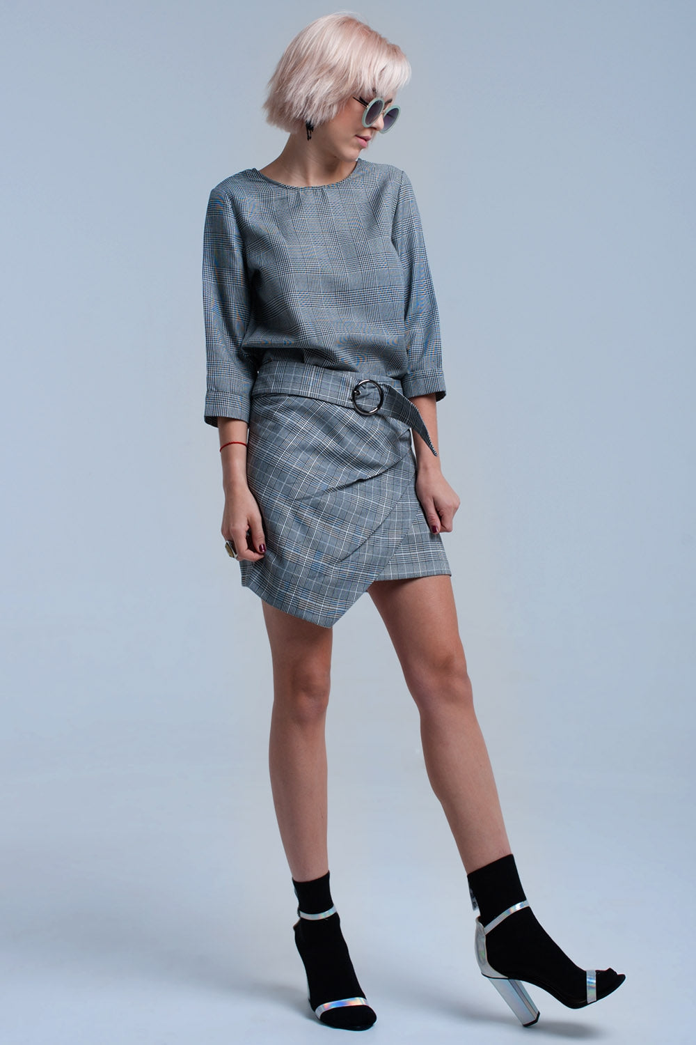 Top de tartán gris con cintas Q2
