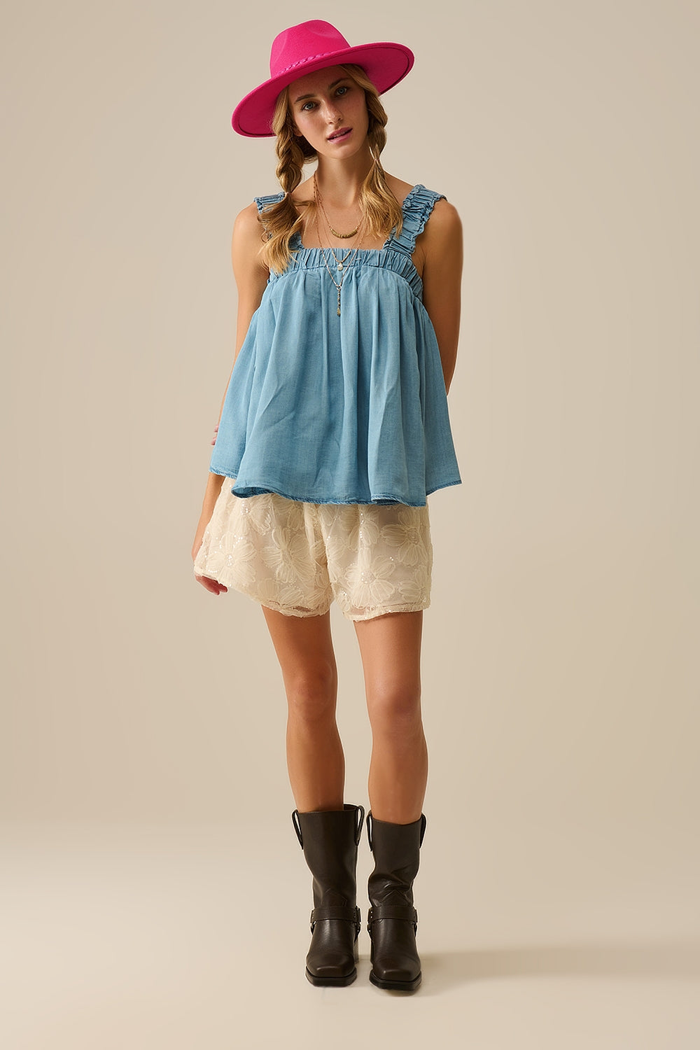 Top de Tencel con tirantes en azul Q2