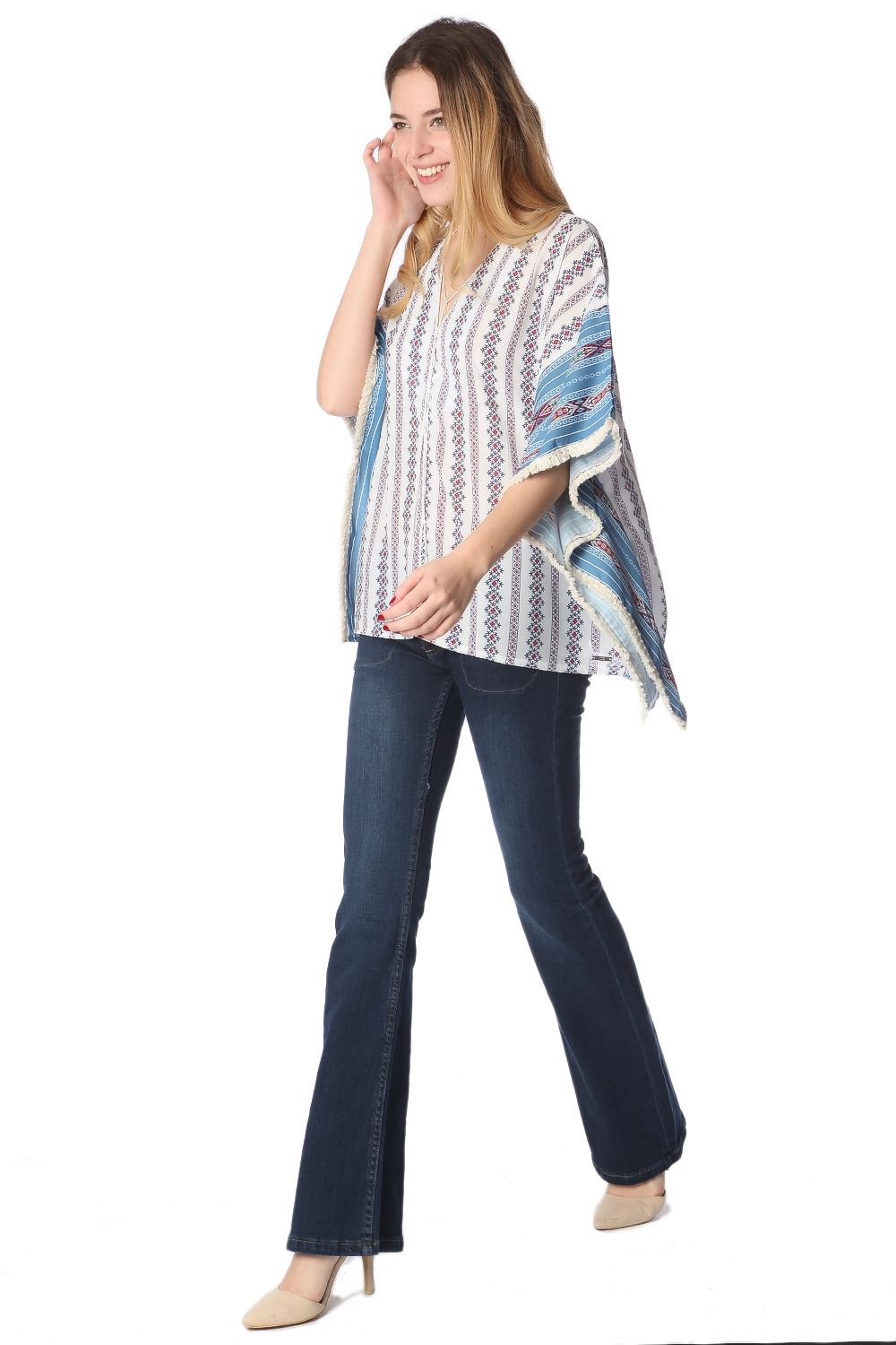 Top extragrande estilo poncho con estampado tribal azul Q2